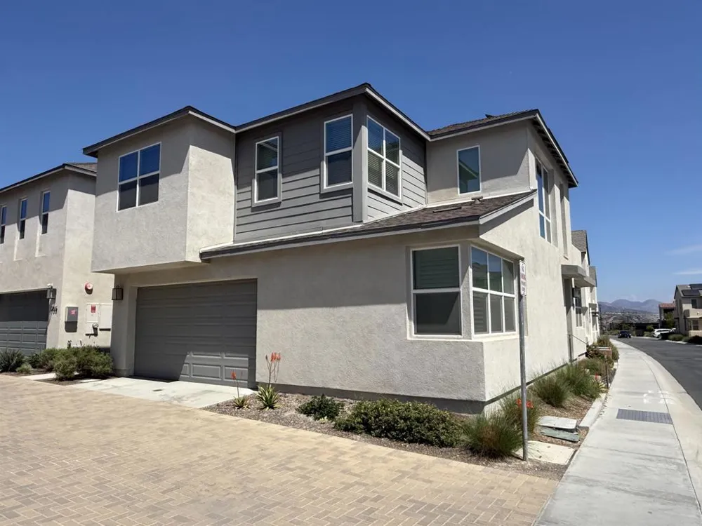 1767 Whitmore Loop Chula Vista, CA 91913