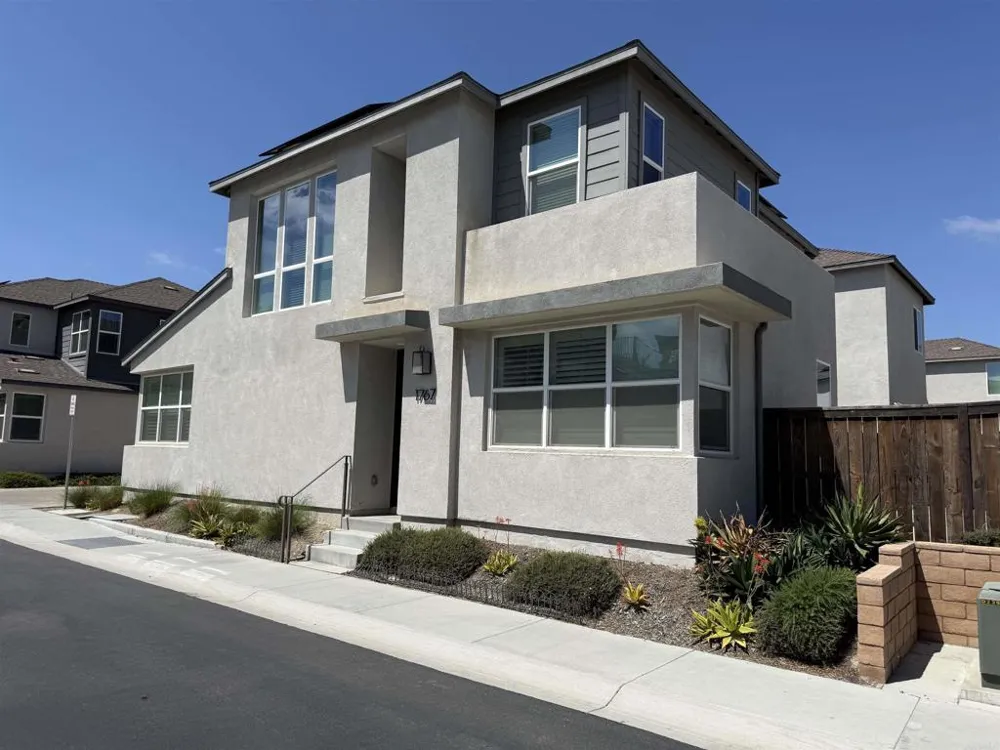 1767 Whitmore Loop Chula Vista, CA 91913