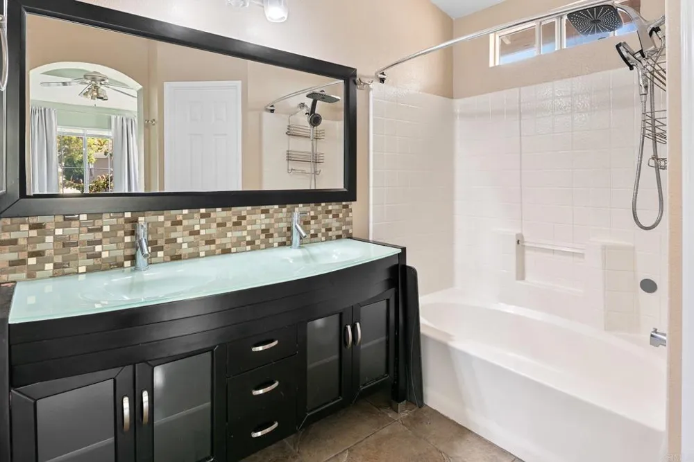 1276 El Cortez Court Chula Vista, CA 91910