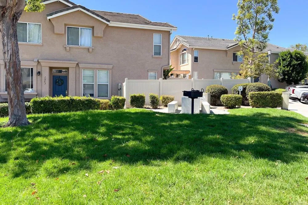 1276 El Cortez Court Chula Vista, CA 91910