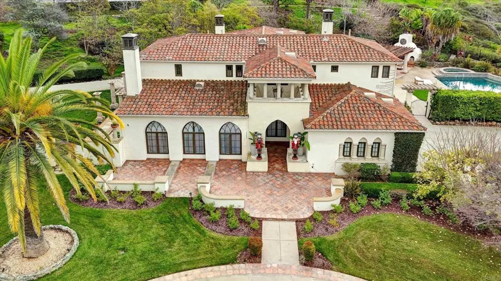17839 La Amapola Rancho Santa Fe, CA 92067