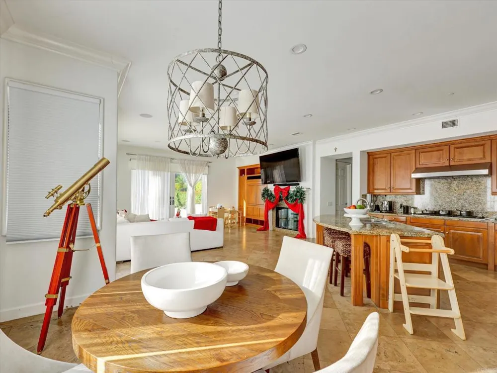 17839 La Amapola Rancho Santa Fe, CA 92067