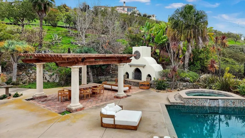 17839 La Amapola Rancho Santa Fe, CA 92067