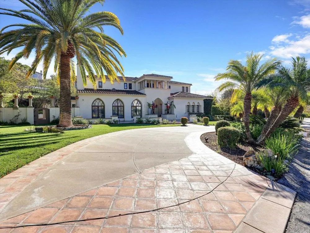 17839 La Amapola Rancho Santa Fe, CA 92067