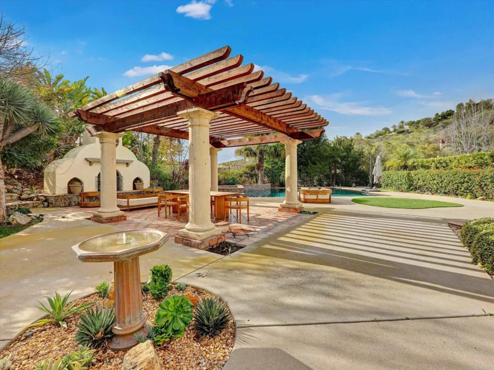 17839 La Amapola Rancho Santa Fe, CA 92067