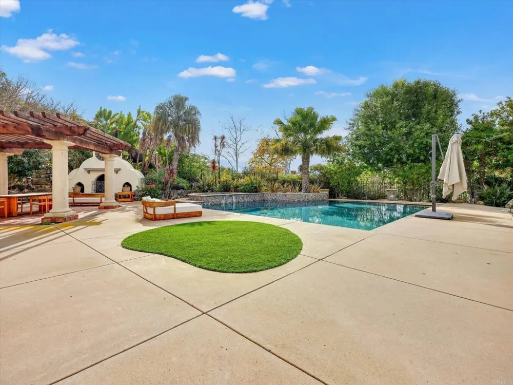 17839 La Amapola Rancho Santa Fe, CA 92067