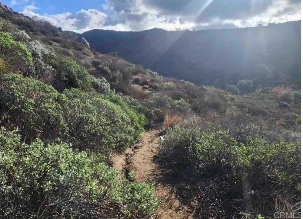 East of Twin Peaks Road Lot 12 Poway, CA 92064