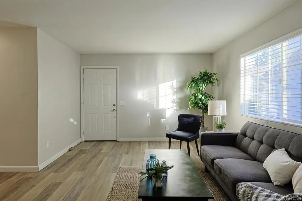 255 S 2nd Street #6 El Cajon, CA 92019