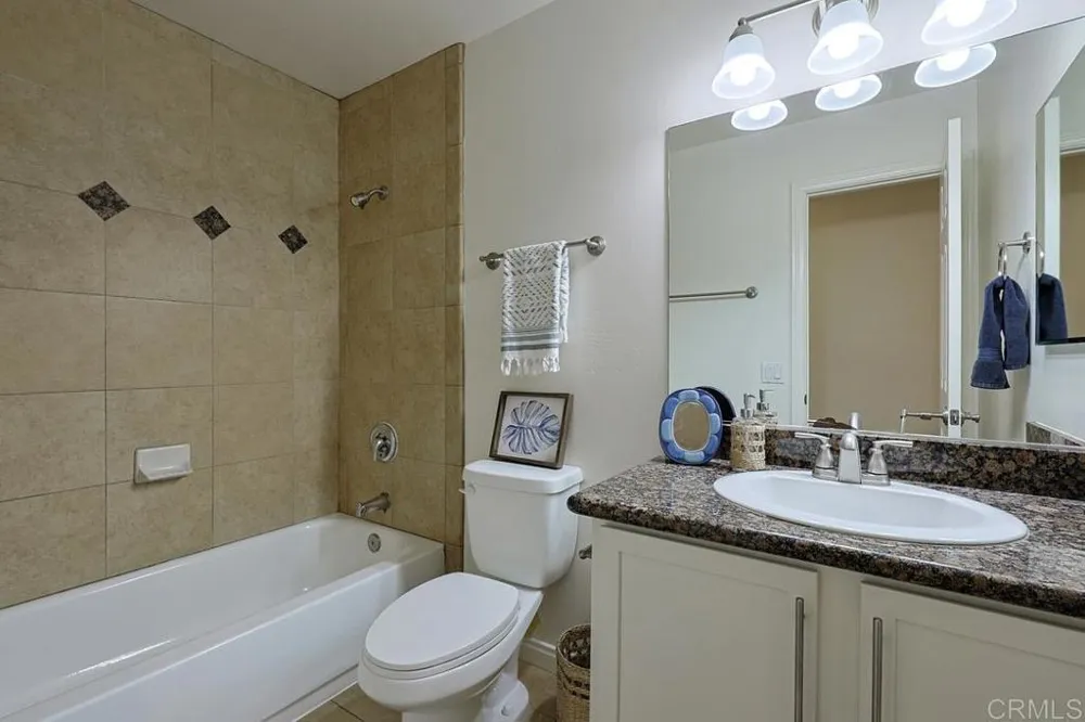 255 S 2nd Street #6 El Cajon, CA 92019