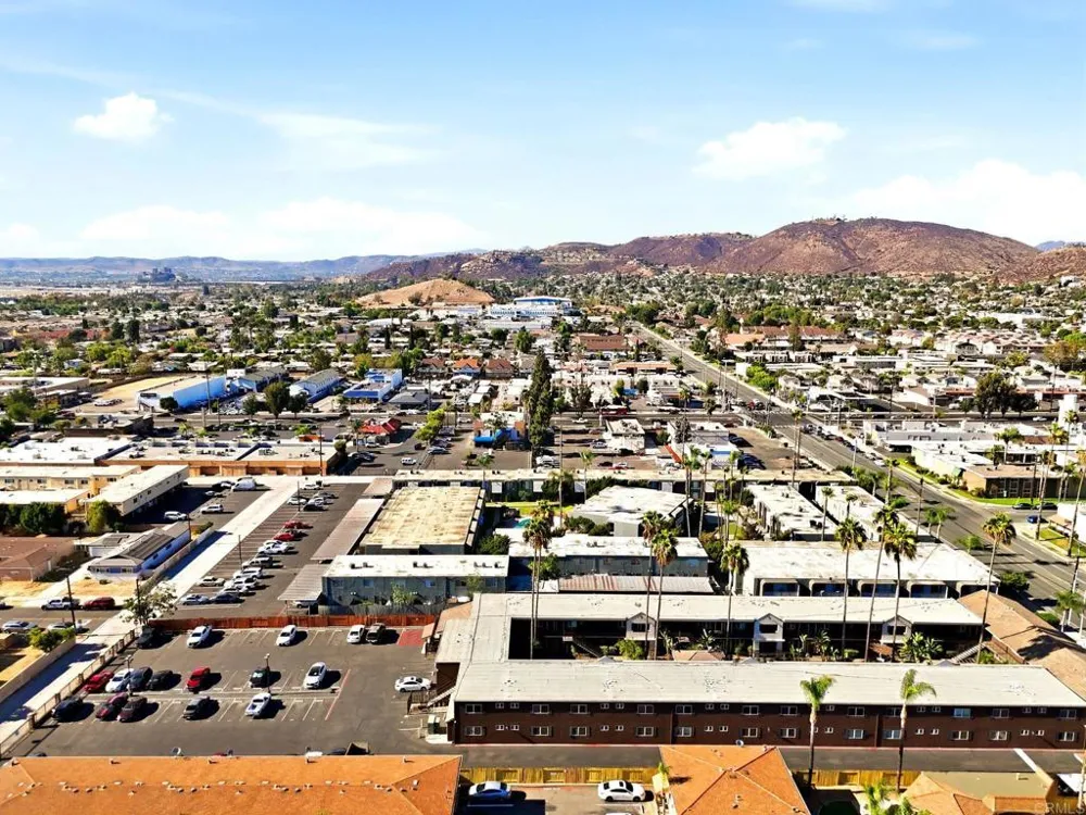 800 Mollison Avenue #51 El Cajon, CA 92021