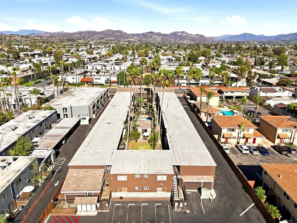 800 Mollison Avenue #51 El Cajon, CA 92021