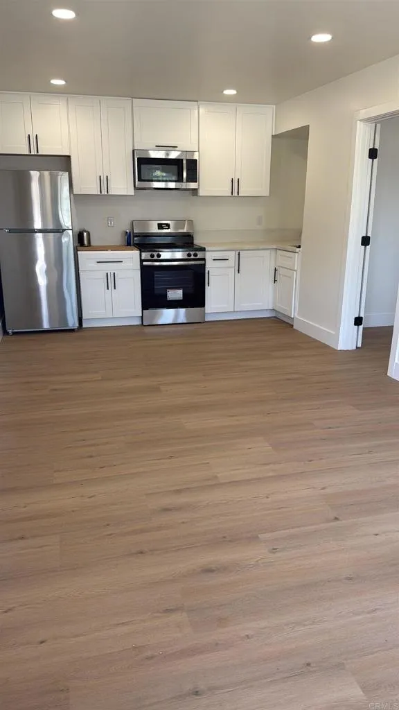 1477 Montgomery Drive Vista, CA 92084