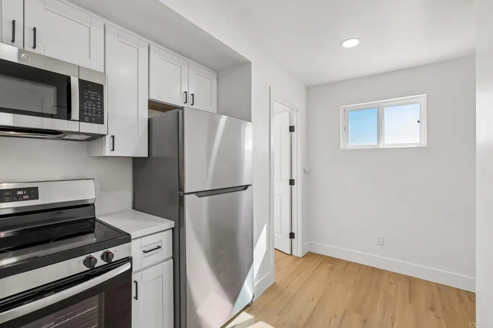 1477 Montgomery Drive Vista, CA 92084