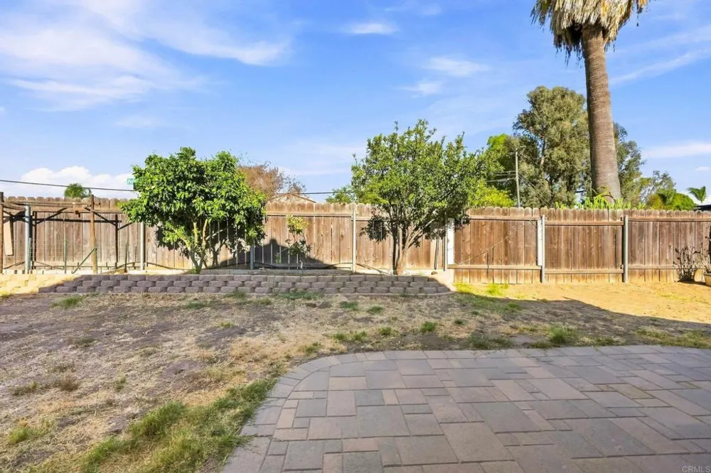 10355 PASEO PALMAS DR. Lakeside, CA 92040
