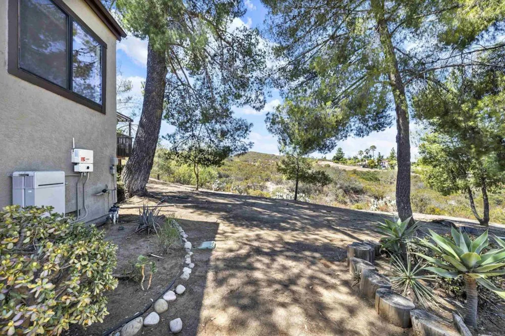 15720 Davis Cup Lane Ramona, CA 92065