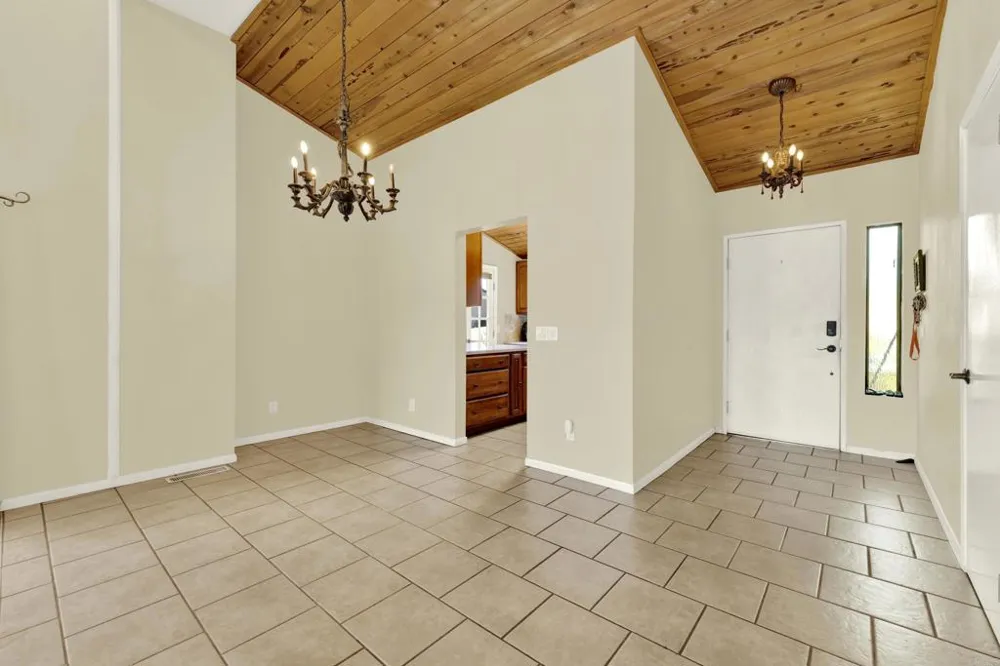 15720 Davis Cup Lane Ramona, CA 92065