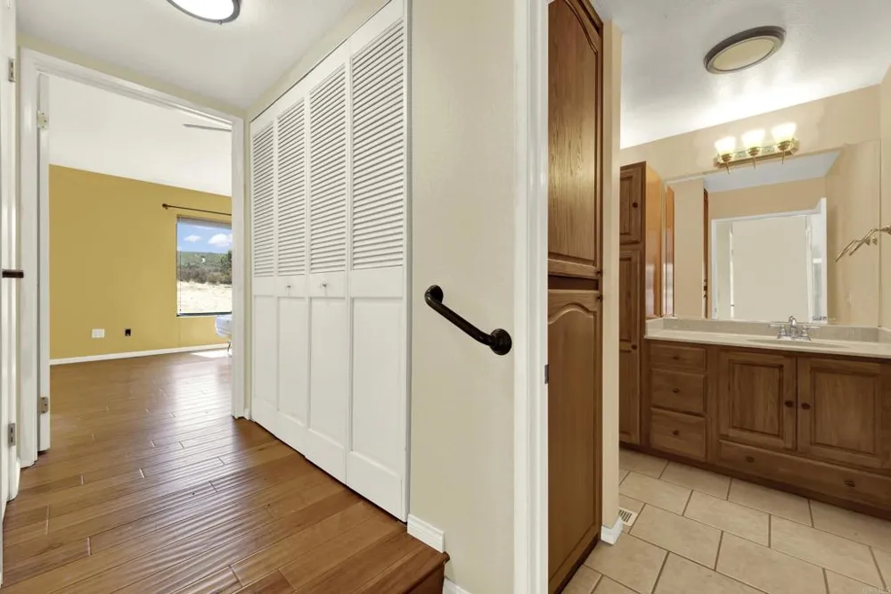 15720 Davis Cup Lane Ramona, CA 92065