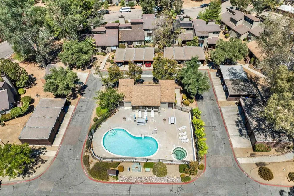 15720 Davis Cup Lane Ramona, CA 92065