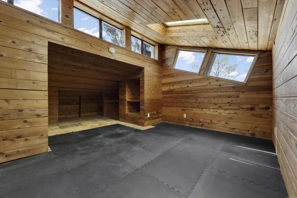 15720 Davis Cup Lane Ramona, CA 92065