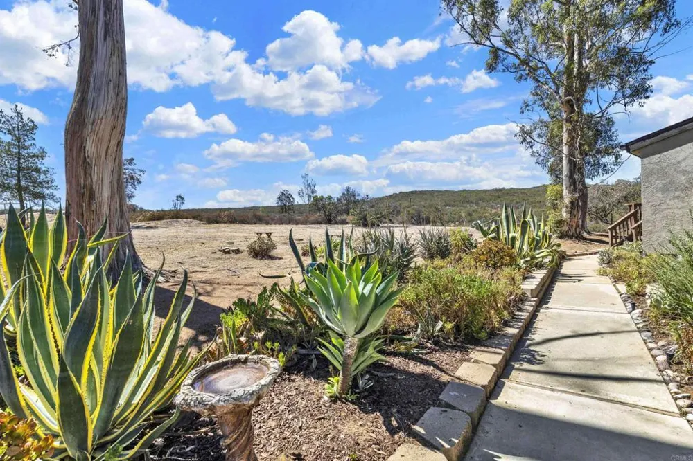 15720 Davis Cup Lane Ramona, CA 92065