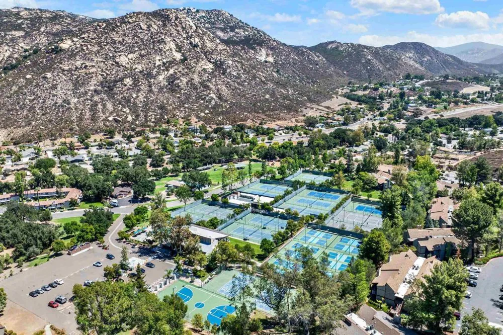 15720 Davis Cup Lane Ramona, CA 92065