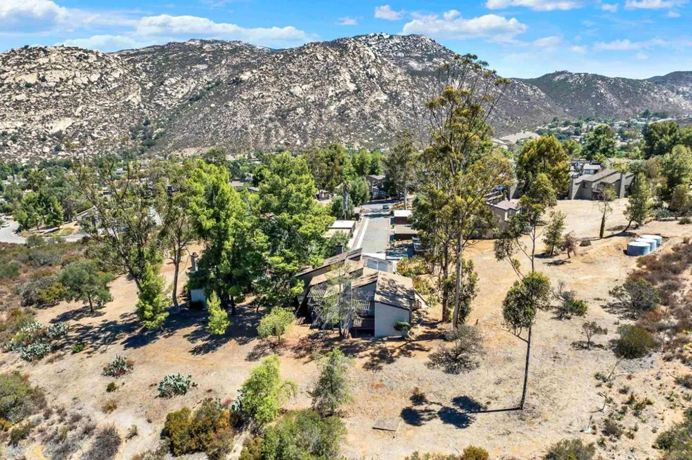 15720 Davis Cup Lane Ramona, CA 92065