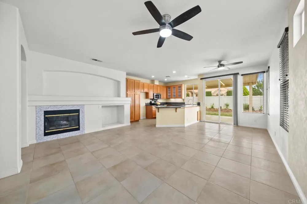 1619 Fairway Oaks Avenue Banning, CA 92220