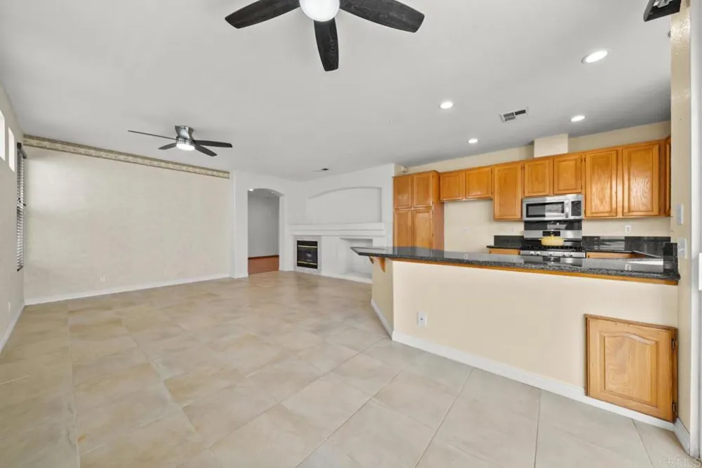 1619 Fairway Oaks Avenue Banning, CA 92220