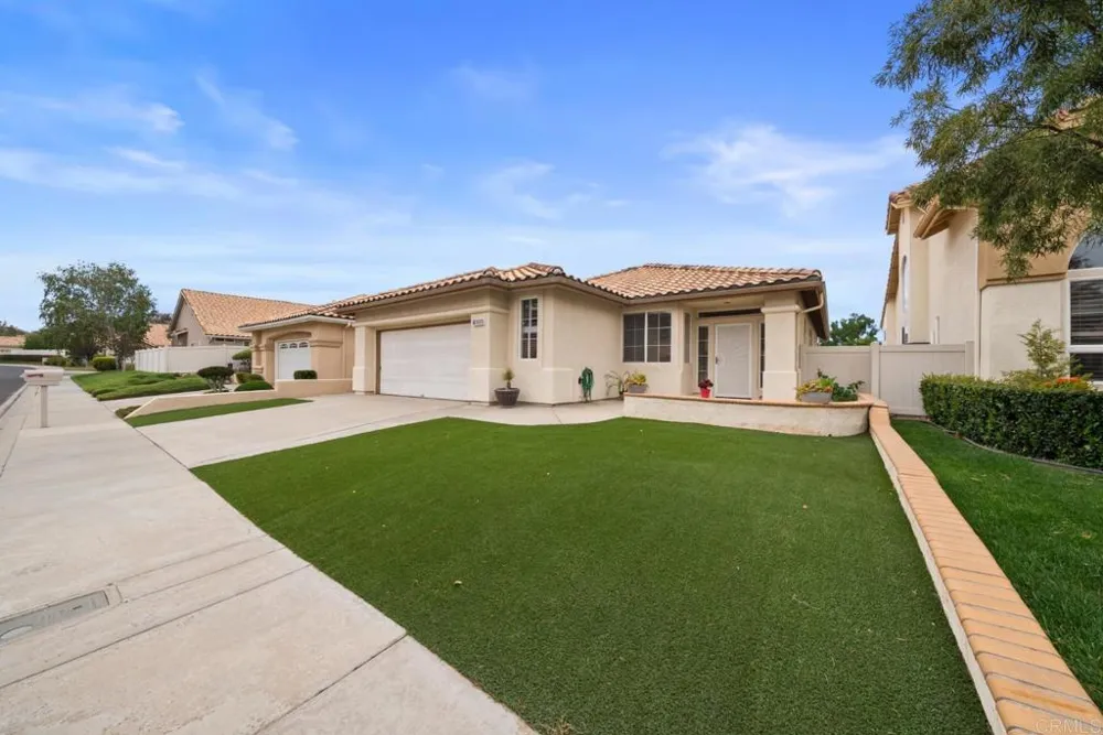 1619 Fairway Oaks Avenue Banning, CA 92220