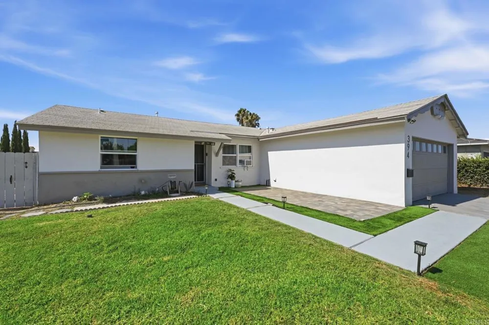 394 Coralwood Dr San Diego, CA 92114