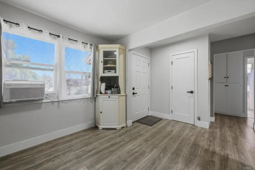 394 Coralwood Dr San Diego, CA 92114