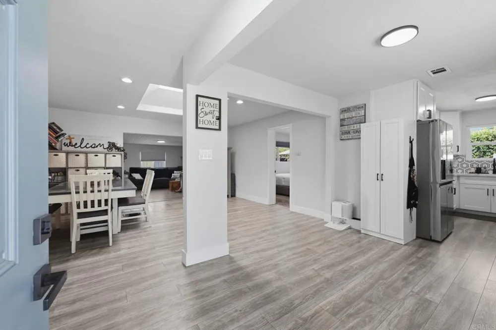 394 Coralwood Dr San Diego, CA 92114