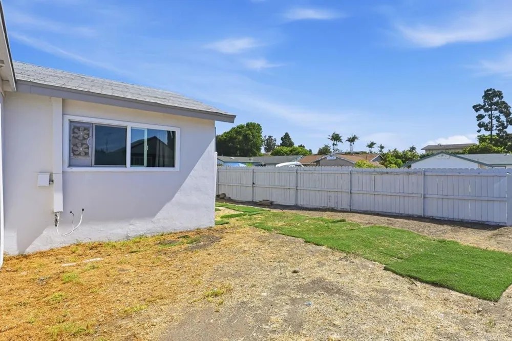 394 Coralwood Dr San Diego, CA 92114