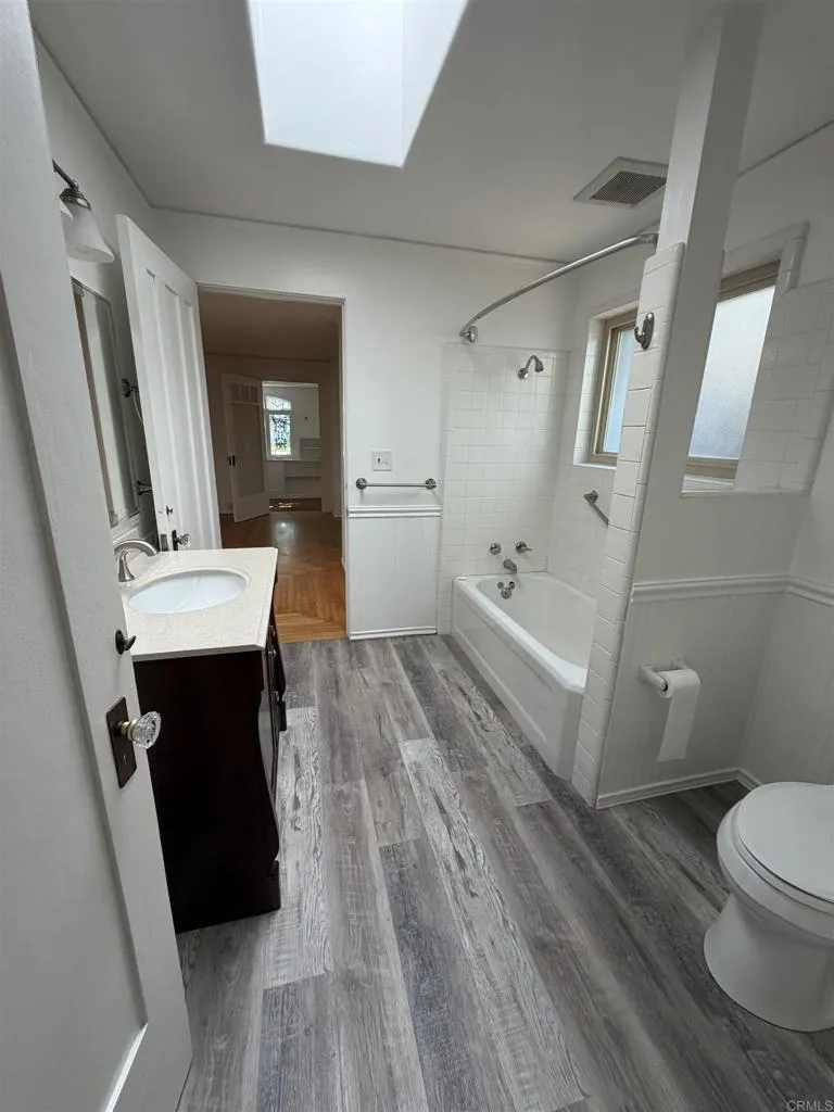 800 A Coronado, CA 92118