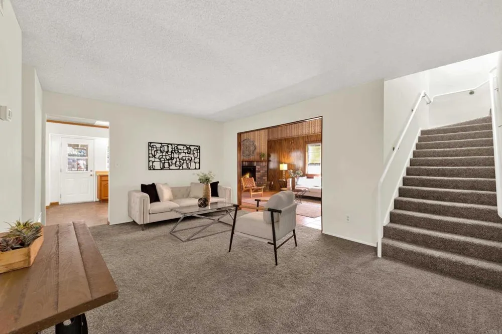 2415 Trace Spring Valley, CA 91978