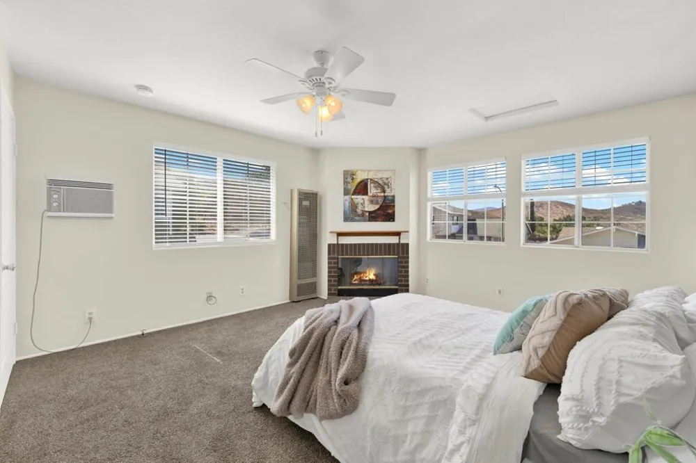 2415 Trace Spring Valley, CA 91978