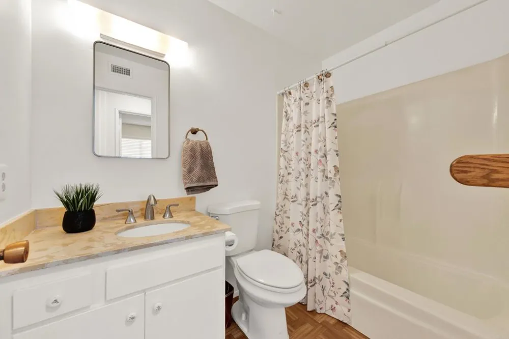 2415 Trace Spring Valley, CA 91978