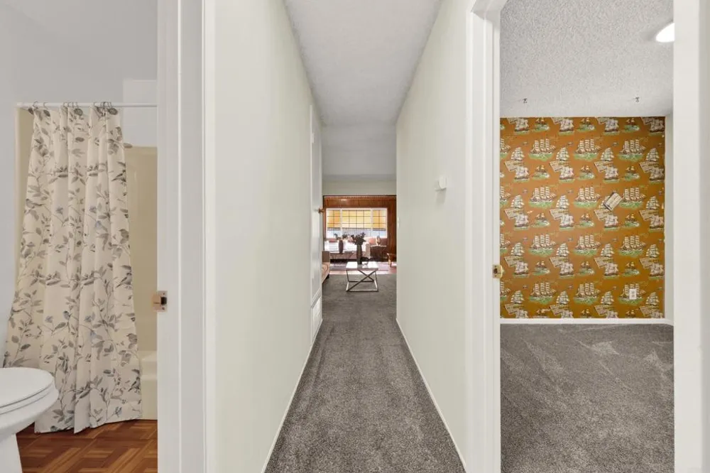 2415 Trace Spring Valley, CA 91978