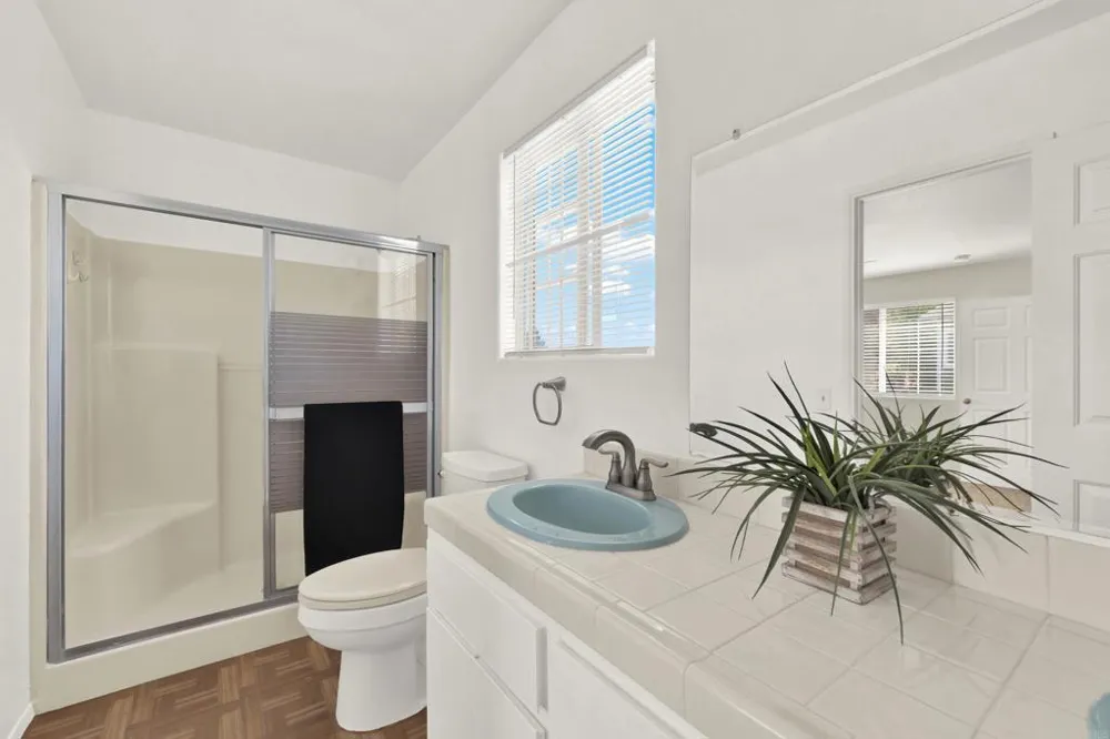 2415 Trace Spring Valley, CA 91978