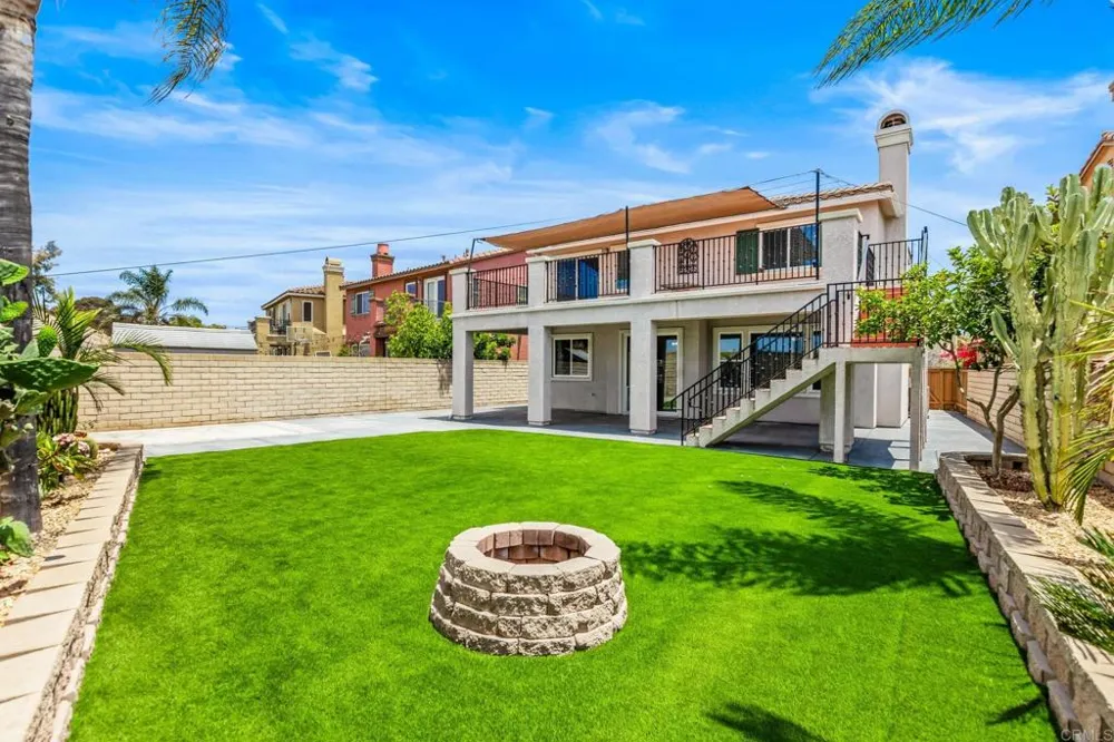 5168 Bay Crest Lane San Diego, CA 92154