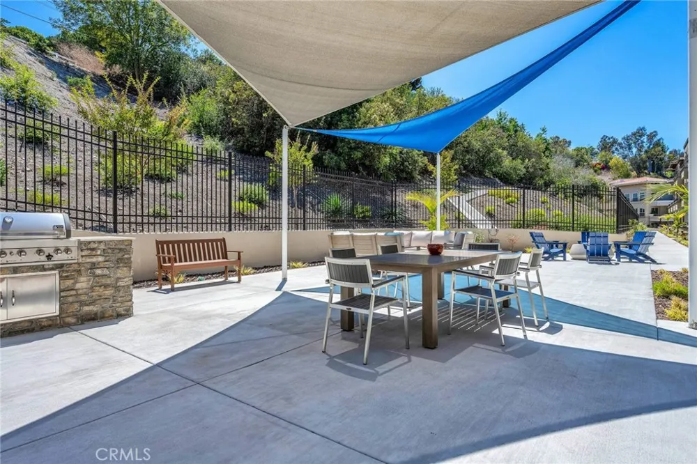 927 Deep Valley #308 Rolling Hills Estates, CA 90274