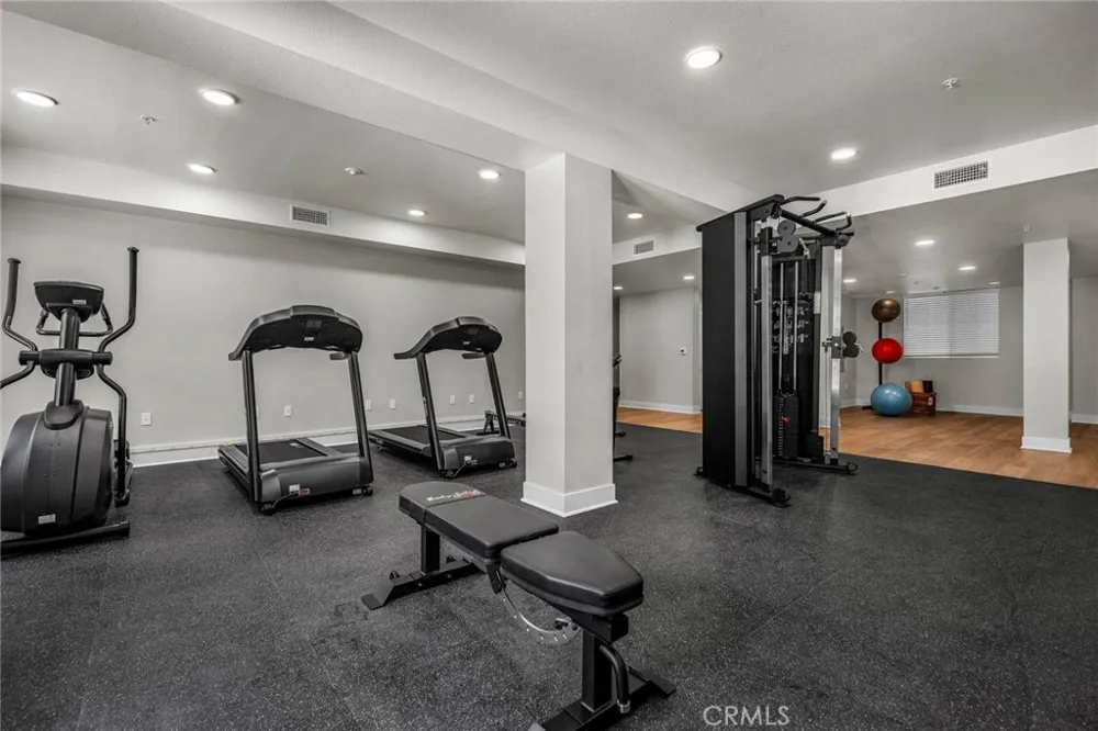 927 Deep Valley #308 Rolling Hills Estates, CA 90274