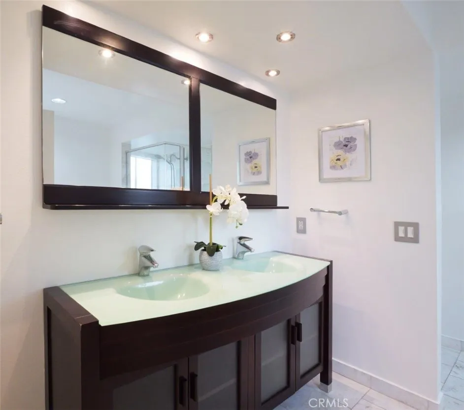 505 Agate Redondo Beach, CA 90277