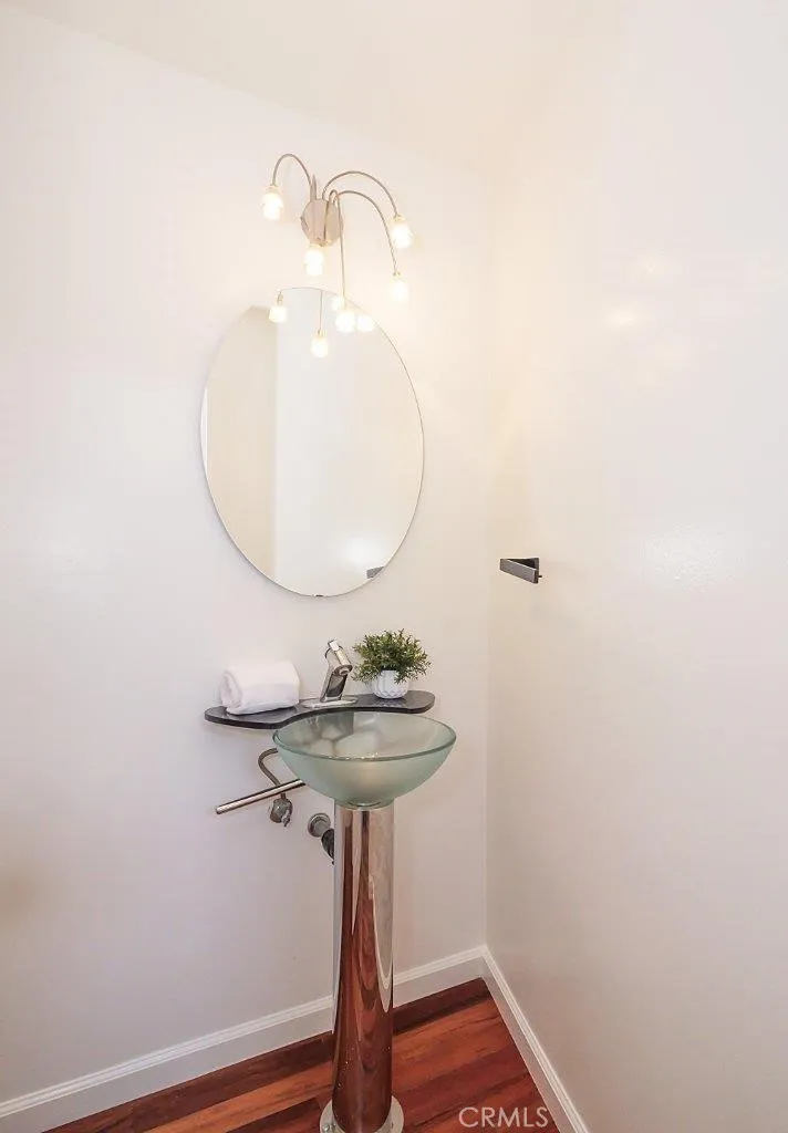 505 Agate Redondo Beach, CA 90277