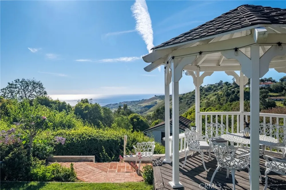 5 Quail Ridge S Rolling Hills, CA 90274