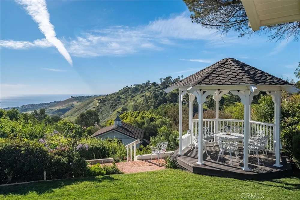 5 Quail Ridge S Rolling Hills, CA 90274