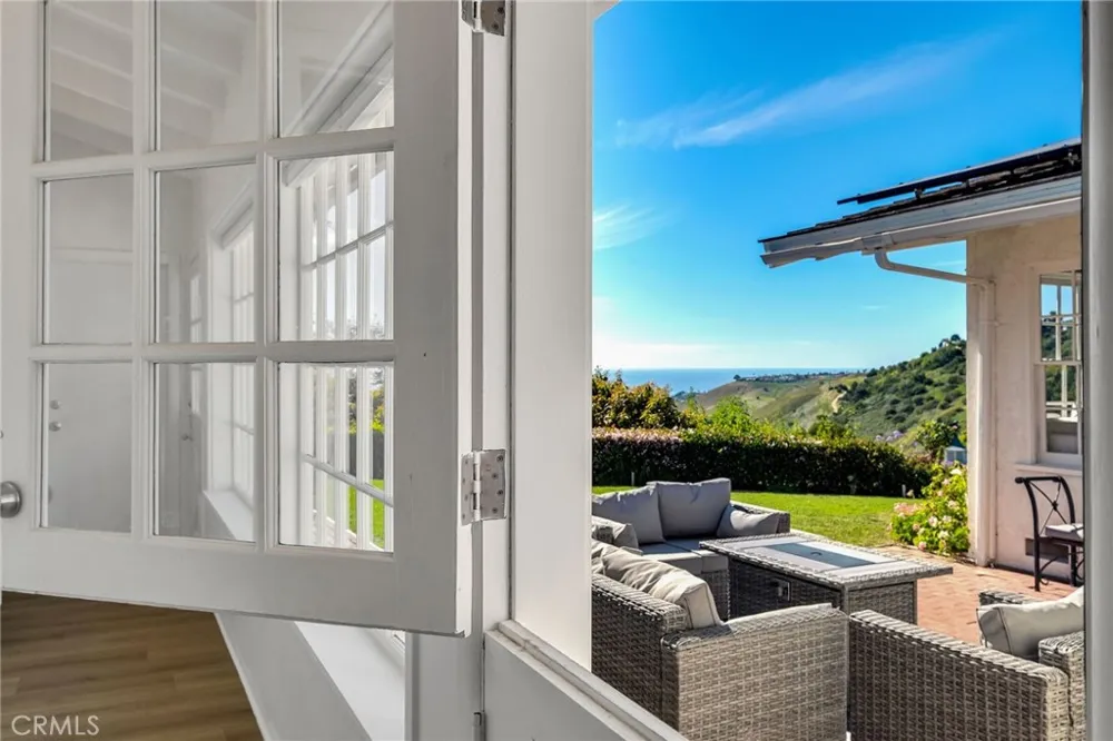5 Quail Ridge S Rolling Hills, CA 90274