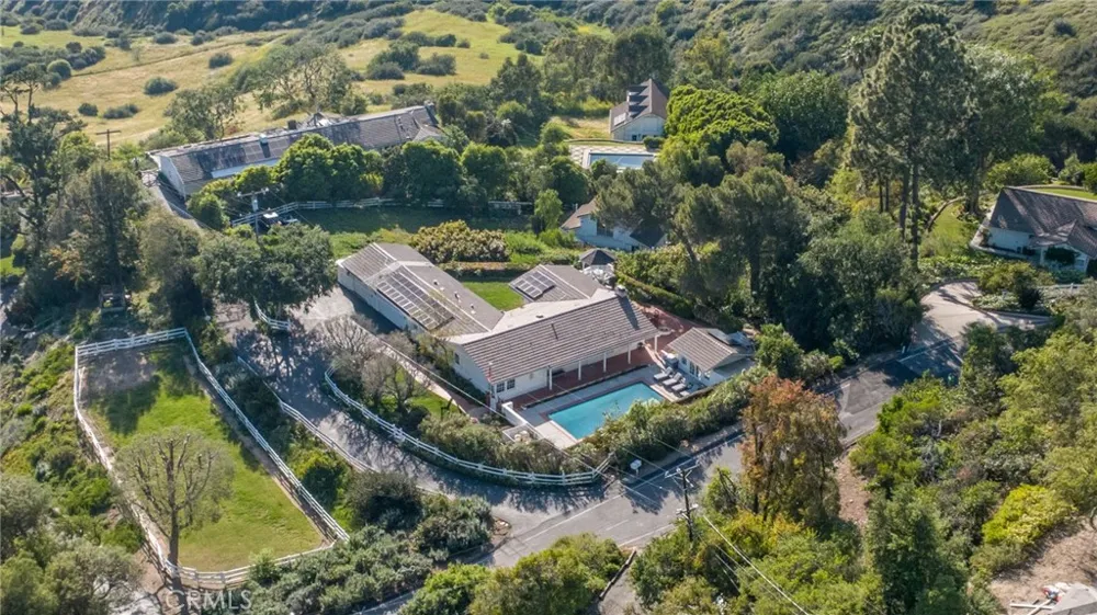 5 Quail Ridge S Rolling Hills, CA 90274
