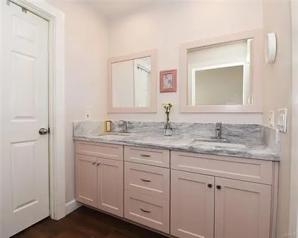 32 Seaview Drive Rolling Hills Estates, CA 90274