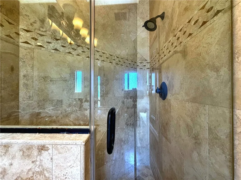 706 S Pacific Coast #E Redondo Beach, CA 90277